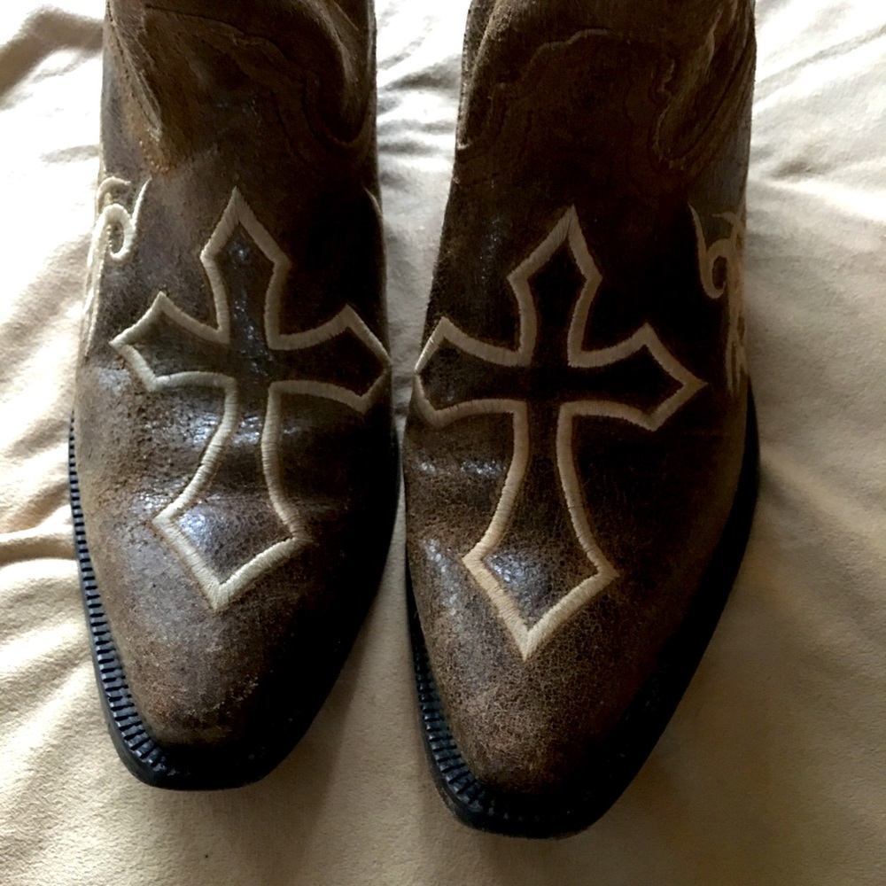 Justin Cross Boots Size 9